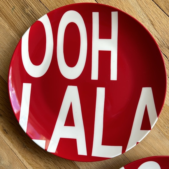 NWT -Set of 3- Eight Inch (8”) “OOH LALA” Plates - Picture 6 of 6